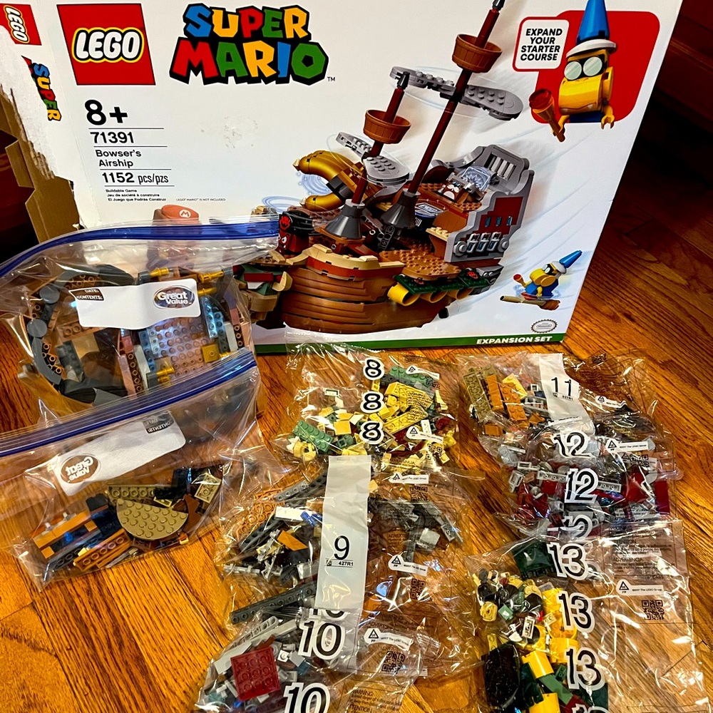 Super Mario Lego Bowser’s airship